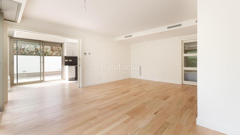 Foto 824b30ca-0fd0-4283-8b80-63a43cdc151c. Casa en calle poble amazic 29-6 en Can Gambús Sabadell