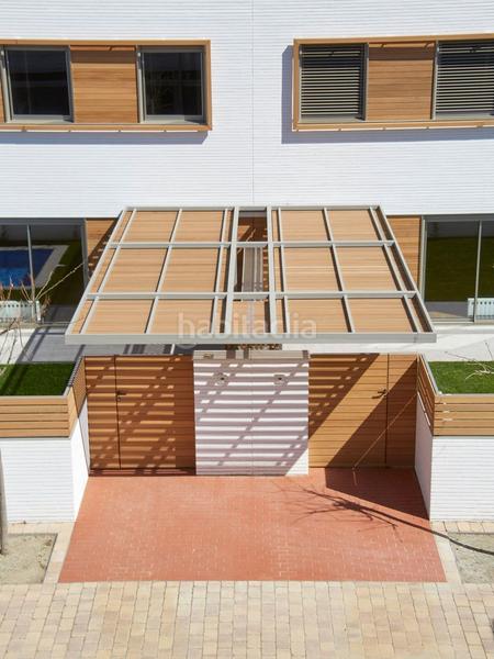 Foto 88d370dc-a037-4b35-97af-8686ce22ff0a. Casa en calle poble amazic 29-6 en Can Gambús Sabadell