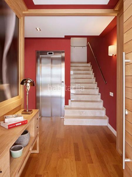 Foto b4fcf727-f589-4f08-84a6-758934d22f83. Casa en calle poble amazic 29-6 en Can Gambús Sabadell