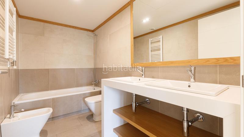 Foto bfd926ba-61ad-497c-89b5-2a9ee54e1cd1. Casa en calle poble amazic 29-6 en Can Gambús Sabadell