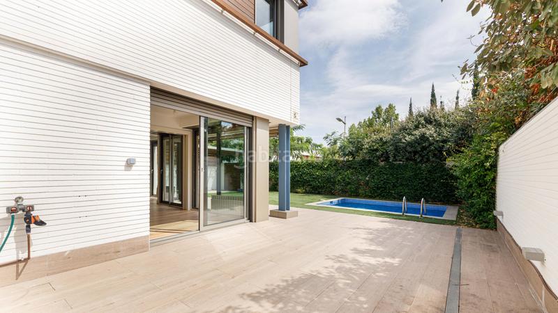 Foto d9d32a92-5294-4bd5-b60f-1ad2dc173170. Casa en calle poble amazic 29-6 en Can Gambús Sabadell