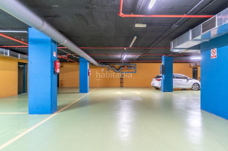 Foto 0fa5d568-5cab-477f-9bd8-6b7a82d6d69f. Alquiler parking coche en calle riera de cirera 66 en Mataró