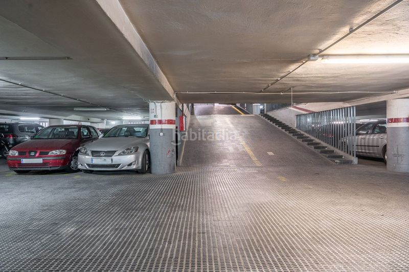 Foto 816f8b40-af61-4277-9d56-39e964a7def4. Rent car parking in calle in Sant Antoni Barcelona