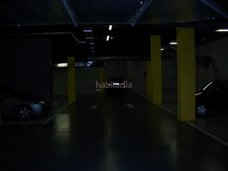 Foto f6286a6f-6d2a-42bc-a3a4-9d6d2bfc6218. Alquiler parking coche en calle providència en El Camp d´en Grassot i Gràcia Nova Barcelona
