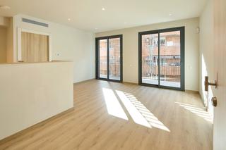 Miete Etagenwohnung in Carrer de la maladeta 110