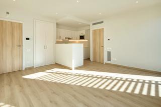 Miete Etagenwohnung in Carrer de la maladeta 110