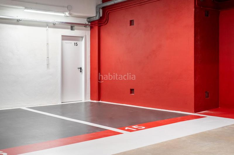 Foto e11dd636-fdd8-47e9-a0b1-4578b6456922. Location parking voiture dans avenida sant joan despi 4 dans Sant Joan Despí