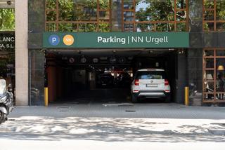 Alquiler Parking moto en Calle comte urgell 234 234