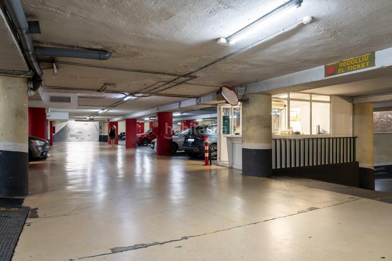 Foto 73976eeb-a113-4bc4-b2a7-61567b06383e. Alquiler parking moto en calle valencia 375 en Sagrada Família Barcelona