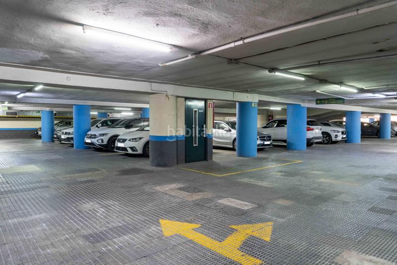 Foto 7ce145e9-e6df-4e5d-8685-8e5f6b21b182. Alquiler parking coche en calle comte urgell 234 234 en Barcelona