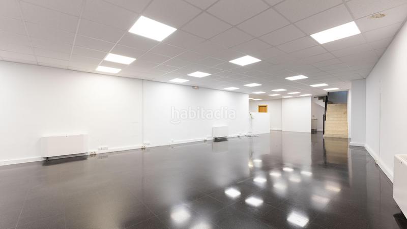 Foto 4e58c429-1006-47a4-952a-c1d8fdb07816. Miete büro in calle dos de maig 202 in El Clot Barcelona