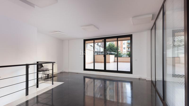 Foto 7471e716-8c30-44a0-bb1a-55391c2208c7. Miete büro in calle dos de maig 202 in El Clot Barcelona