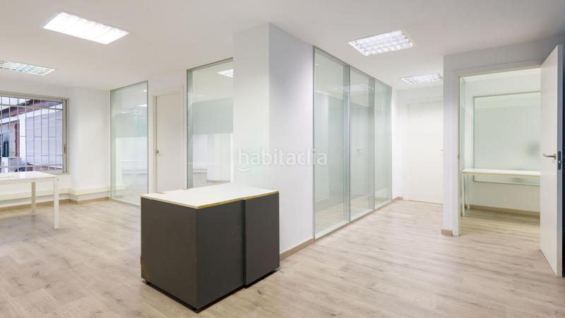 Foto 2590f07d-f5ca-4c45-8c0e-e0dffac17270. Miete büro in avenida josep tarradellas 91 in Barri de les Corts Barcelona