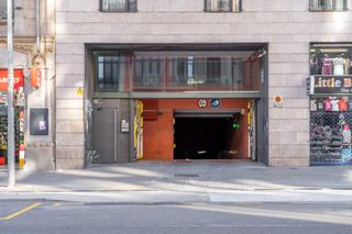 Miete Autoparkplatz in Calle pelai 3