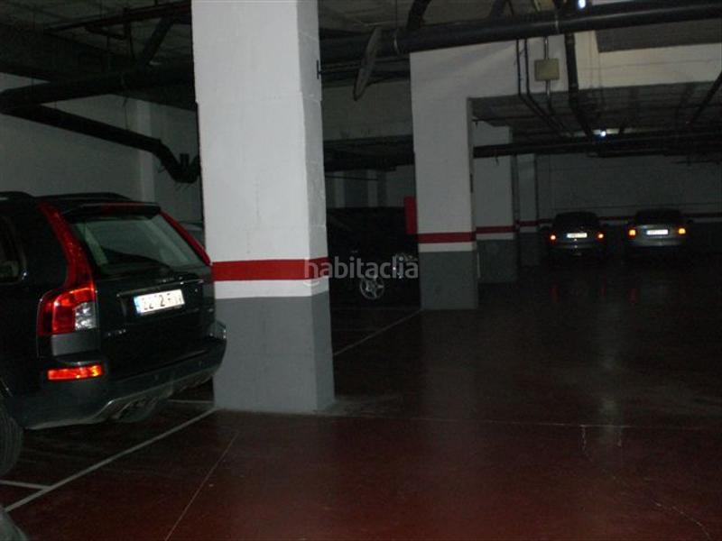 Foto f6f0ac30-a97d-4c14-b827-37f7c7a40f05. Location parking voiture dans calle aribau 225 dans Barcelona