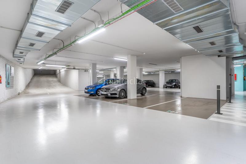Foto 4bbe32ef-ba15-4f70-a5b9-cb632e61c9bc. Rent car parking in calle pizarro 88 in Eixample Mataró