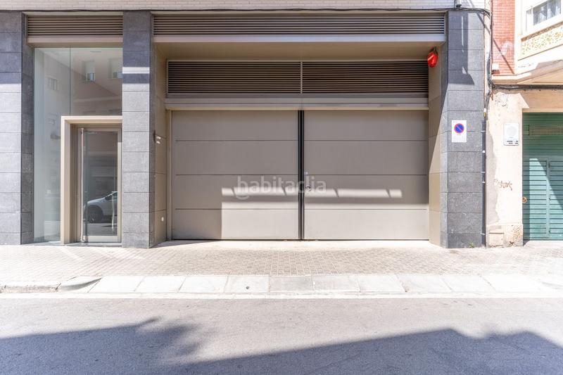 Foto d060bc75-6fe0-4953-aa9f-096b25f33da3. Rent car parking in calle pizarro 88 in Eixample Mataró