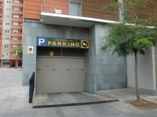 Miete Motorradparkplatz in Carretera collblanc 101-