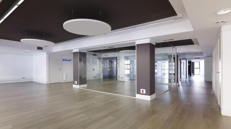 Foto f609717f-52d9-49a8-a24d-77248bf666b4. Miete büro in calle calabria 169 in La Nova Esquerra de l´Eixample Barcelona