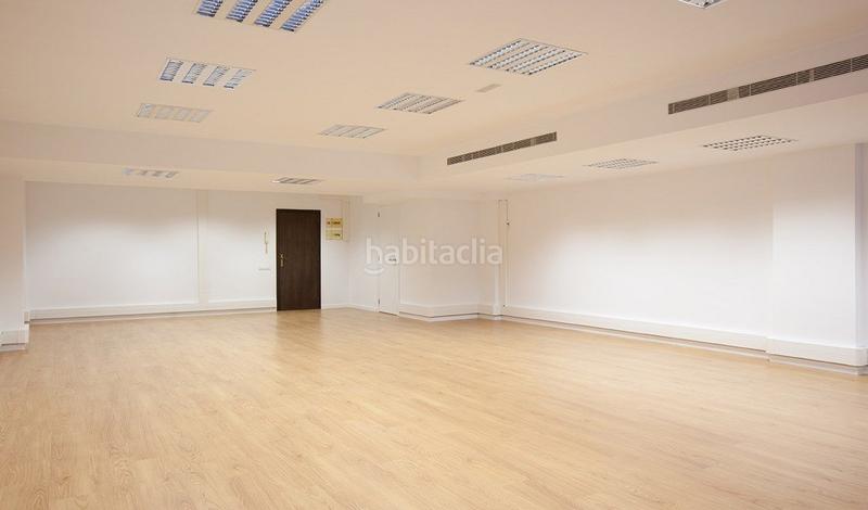 Foto 20db4050-9f34-4067-a433-73df30254066. Location bureau dans calle calabria 143 dans La Nova Esquerra de l´Eixample Barcelona