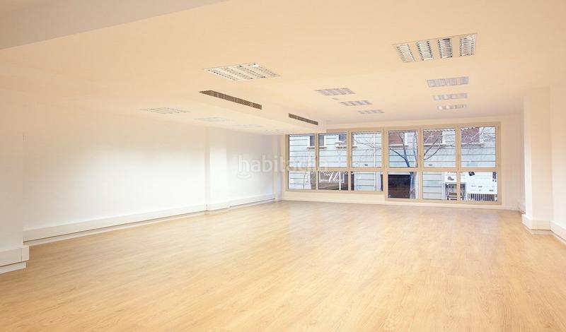 Foto 4206aaef-f8e5-4b6a-9240-c095acb8dbbc. Location bureau dans calle calabria 143 dans La Nova Esquerra de l´Eixample Barcelona