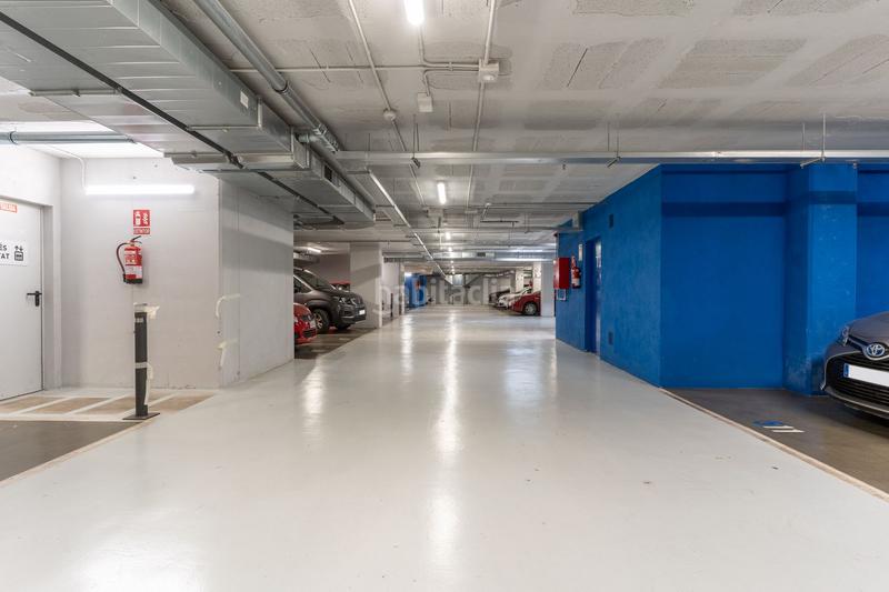 Foto 61a2d9eb-1de5-4fdd-ab7b-e4a5bd88134b. Alquiler parking moto en calle concepcion arenal 296 en Barcelona