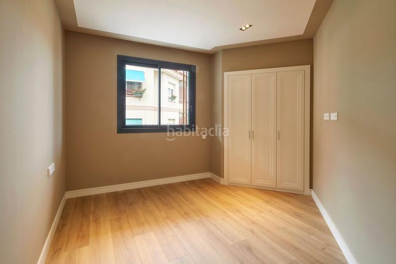 Foto ae8377c5-cf07-4f4f-bbd2-9f49b09fe1d3. Rent flat in calle bacardi 40 in Santa Eulàlia Hospitalet de Llobregat (L´)