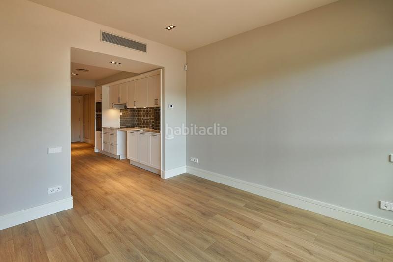 Foto 29dcb1de-674f-4d4e-9a36-fc5b1a77ba41. Location appartement dans calle breton de los herreros 27 dans Barcelona