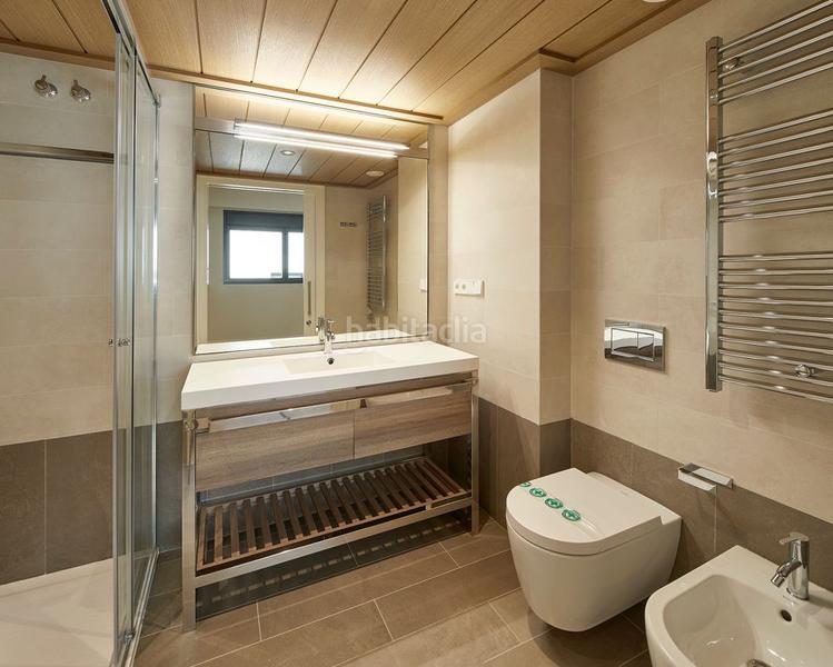 Foto 9aeaa6a4-9b54-4a59-9ee1-18fc4c9e4157. Location appartement dans calle breton de los herreros 27 dans Barcelona