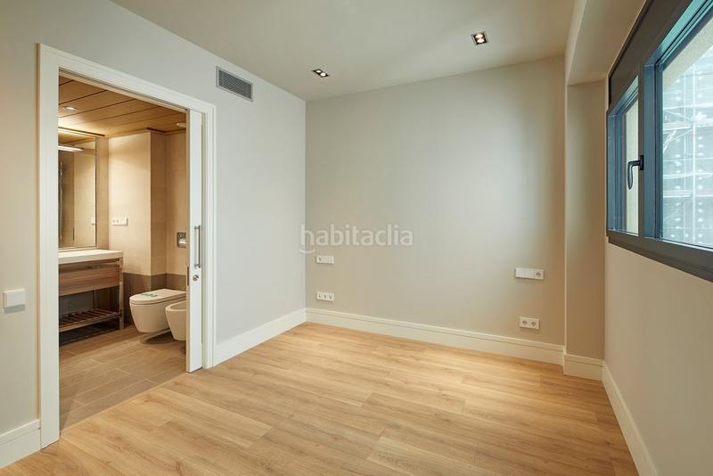 Foto d8bf2757-bd45-4a0b-9bb5-2670265dcb0b. Lloguer pis a calle breton de los herreros 27 a Vila de Gràcia Barcelona