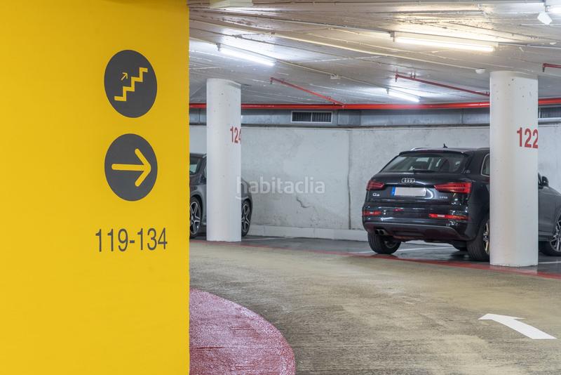 Foto 132cb2e2-69c7-4cf6-896e-3a09545d38fb. Alquiler parking coche en calle via augusta 281 en Barcelona