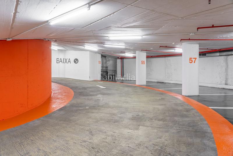 Foto 4c098cd0-7178-4df4-abf7-dad3d1c2bdf0. Alquiler parking coche en calle via augusta 281 en Barcelona