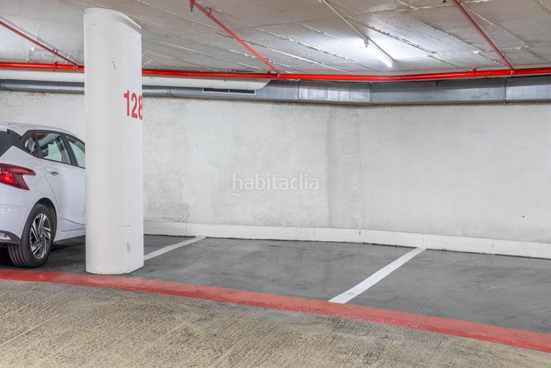 Foto a1af87e3-4770-4927-9cc5-8cd41b37a558. Alquiler parking coche en calle via augusta 281 en Barcelona