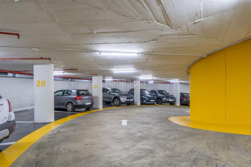 Foto c88f7443-f24b-4670-98cd-9736c085dd46. Alquiler parking coche en calle via augusta 281 en Barcelona