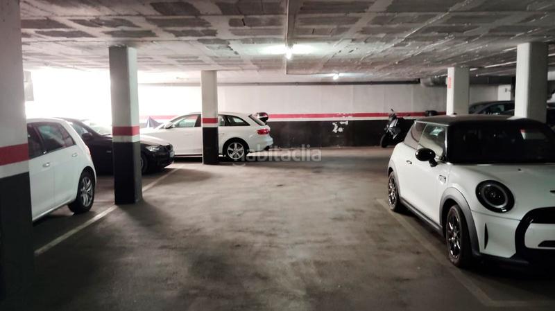 Foto c2f7648a-2547-4299-baa4-89ccbee44be6. Location parking voiture dans calle rocafort 98 dans Barcelona