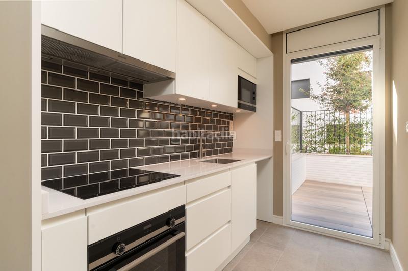 Foto ac350293-7e7f-4a4d-97c1-6418834727e9. Lloguer planta baixa 72m<sup>2</sup> a ronda de jean monnet 230 a Sabadell