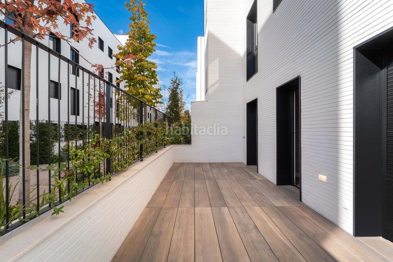 Foto 03ed96cc-2c74-4cf7-bcb2-88e84e6f1639. Miete erdgeschoss 96m<sup>2</sup> in ronda de jean monnet 230 in Can Gambús Sabadell