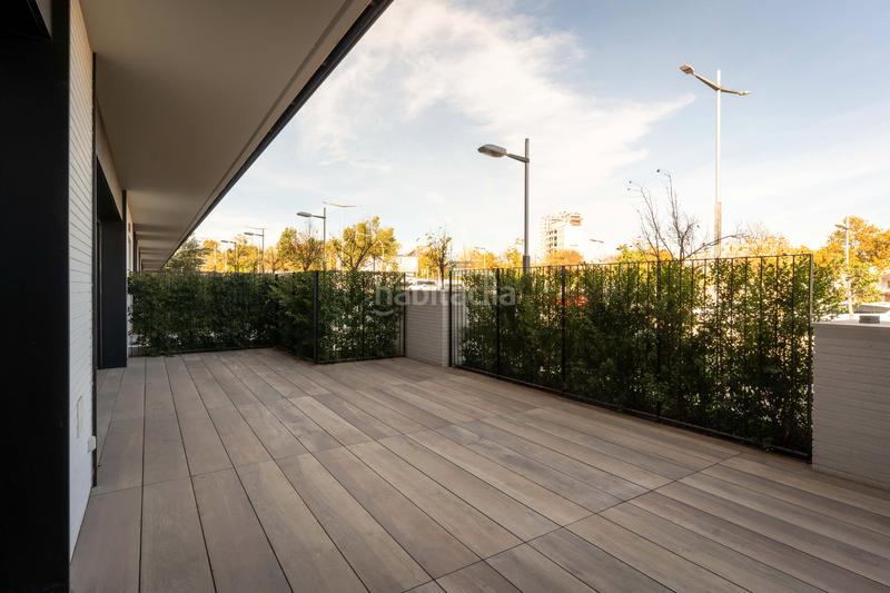 Foto a5524a40-0970-46d4-9ee9-4755c994397f. Miete erdgeschoss 96m<sup>2</sup> in ronda de jean monnet 230 in Can Gambús Sabadell