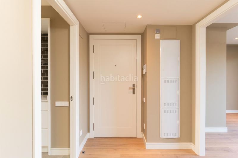 Foto bbc1ac85-b3c3-4b68-a2d5-8b7c3f0c5d37. Miete erdgeschoss 96m<sup>2</sup> in ronda de jean monnet 230 in Can Gambús Sabadell