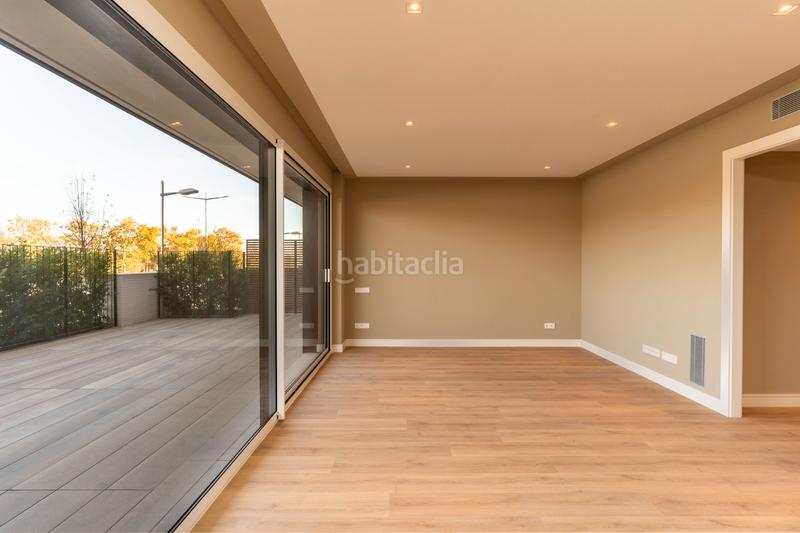 Foto e15d727d-0163-4304-a424-0187454b990c. Miete erdgeschoss 96m<sup>2</sup> in ronda de jean monnet 230 in Can Gambús Sabadell