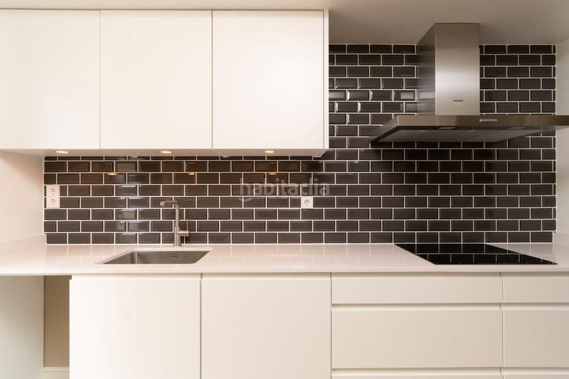 Foto f803c4b4-2fc9-4f55-a168-139587c63a8a. Miete erdgeschoss 96m<sup>2</sup> in ronda de jean monnet 230 in Can Gambús Sabadell