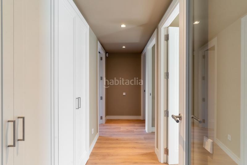 Foto 261ab10f-f6ec-4b31-b841-24d6ec572255. Lloguer planta baixa 96m<sup>2</sup> a ronda de jean monnet 230 a Sabadell