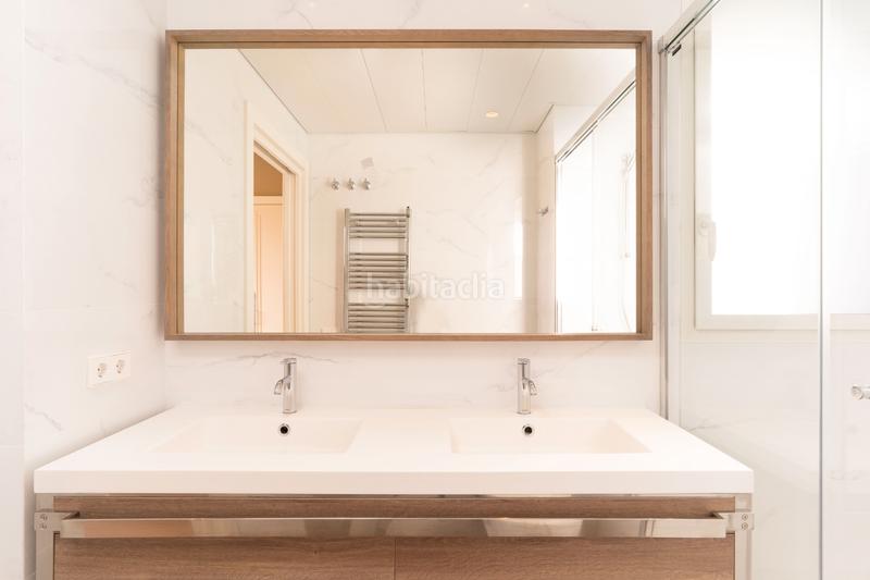 Foto 59b418c1-ab72-406d-b4c0-54c6abedbd65. Location rez-de-chaussée 94m<sup>2</sup> dans ronda de jean monnet 230 dans Sabadell