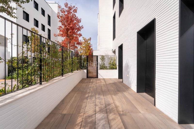 Foto 6328809f-2676-4323-96f0-cfa532a353f8. Location rez-de-chaussée 94m<sup>2</sup> dans ronda de jean monnet 230 dans Sabadell