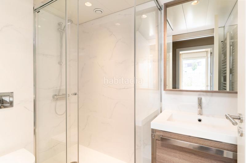 Foto b3afd646-d9f2-4dd1-9398-b19e56ce4ceb. Location rez-de-chaussée 94m<sup>2</sup> dans ronda de jean monnet 230 dans Sabadell