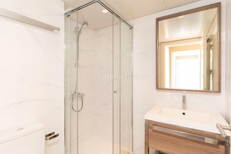 Foto 1c135af2-b886-4f42-9f64-4e800c1a5a88. Rent ground floor 73m<sup>2</sup> in ronda de jean monnet 230 in Can Gambús Sabadell