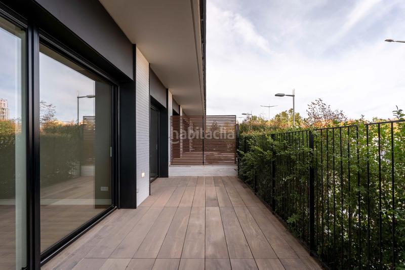 Foto 3fc10dd1-788e-4fa6-b634-196a35994fb6. Rent ground floor 73m<sup>2</sup> in ronda de jean monnet 230 in Can Gambús Sabadell