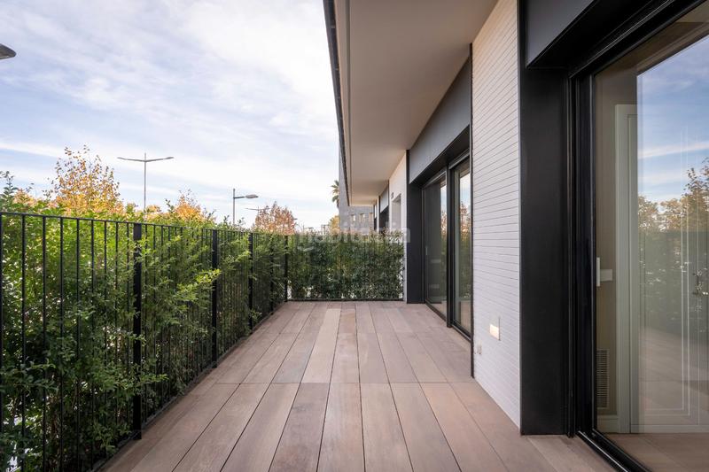 Foto 4e0361e2-2f96-43c1-ab62-4fc68334fac1. Rent ground floor 73m<sup>2</sup> in ronda de jean monnet 230 in Can Gambús Sabadell