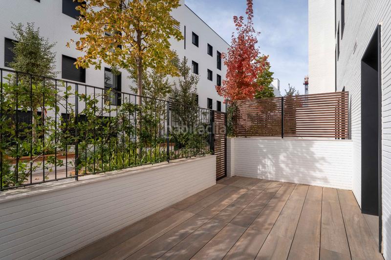 Foto 7bfd76c6-57ea-4dff-a2a6-319abbdc2ab8. Lloguer planta baixa 73m<sup>2</sup> a ronda de jean monnet 230 a Sabadell