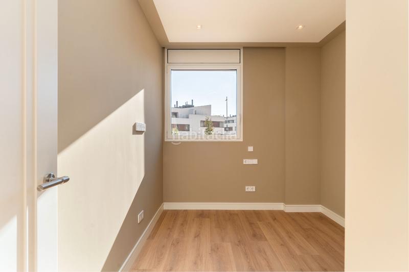 Foto 105edbad-2994-4d5b-8e97-6343faf837d2. Location appartement 119m<sup>2</sup> dans ronda de jean monnet 230 dans Sabadell